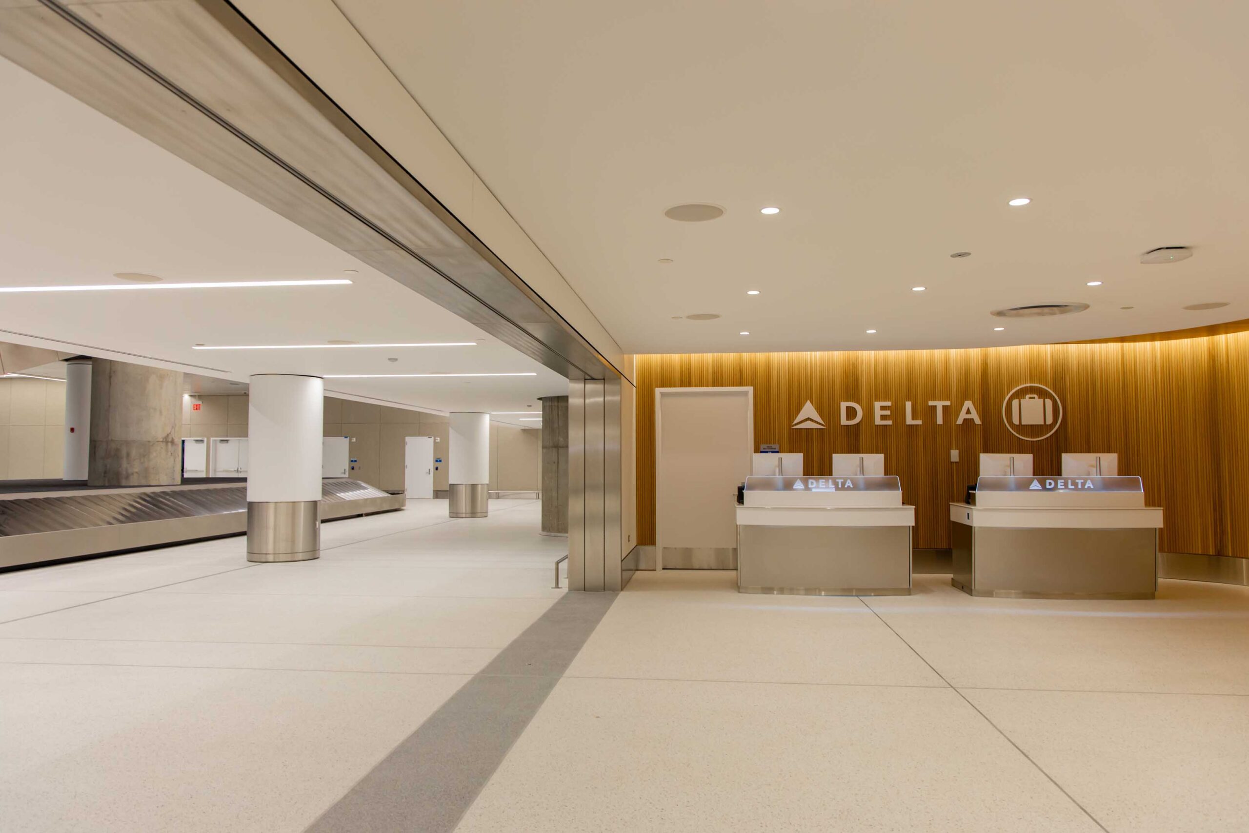 Curtis Partition @ JFK Terminal 4- Nov. 23'-16